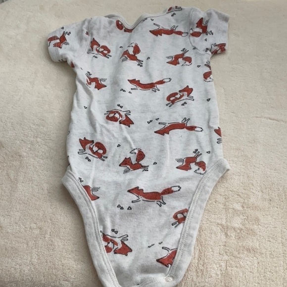 ONIES - Picture 13 of 13